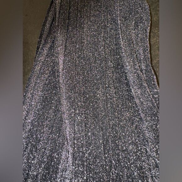 Sugarhill Brighton gunmetal metallic permanent pleated NWT SZ 8 - Picture 5 of 13